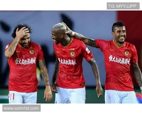 广州排球队的耐力训练与比赛表现深度探讨 广州排球队的耐力训练与比赛表现深度探讨