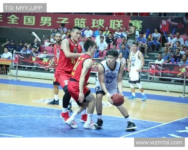 西安篮球队中路突破战术解析与实战应用研究 西安篮球队中路突破战术解析与实战应用研究