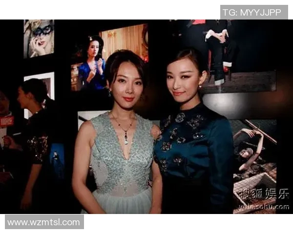 足球明星盛装下车走红毯引发媒体热议闪耀全场魅力四射 足球明星盛装下车走红毯引发媒体热议闪耀全场魅力四射